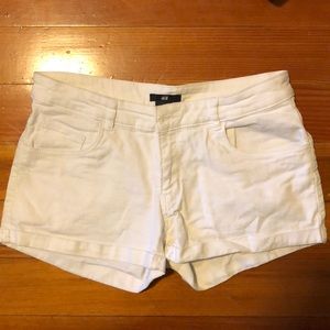 H&M white jean shorts